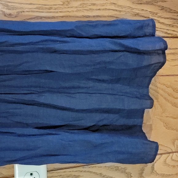 Dress - Picture 4 of 10